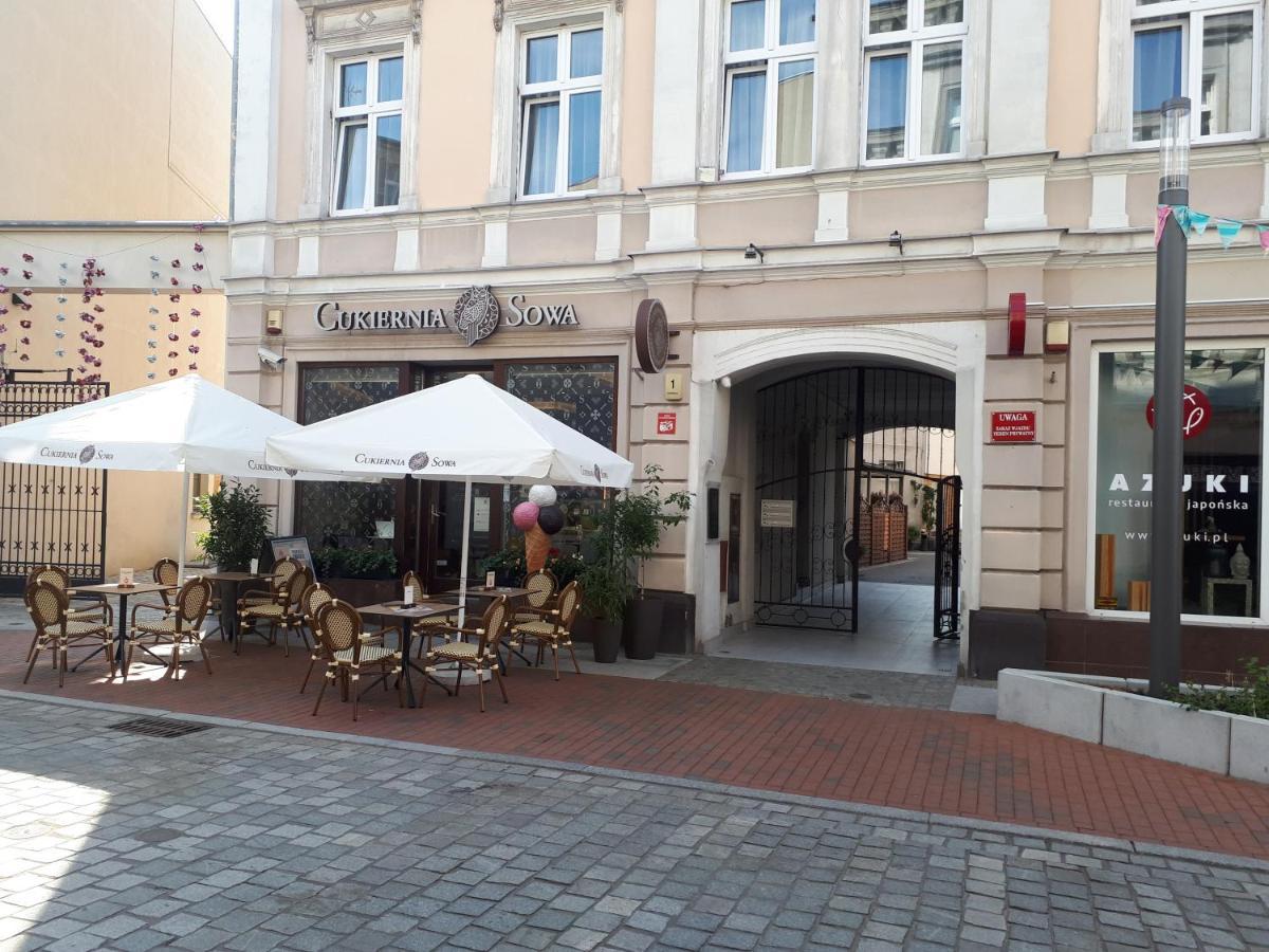 Marzec Apartamenty Gniezno Esterno foto